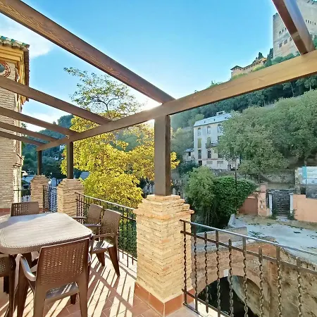 Casa Yamur Bajo La Alhambra *
